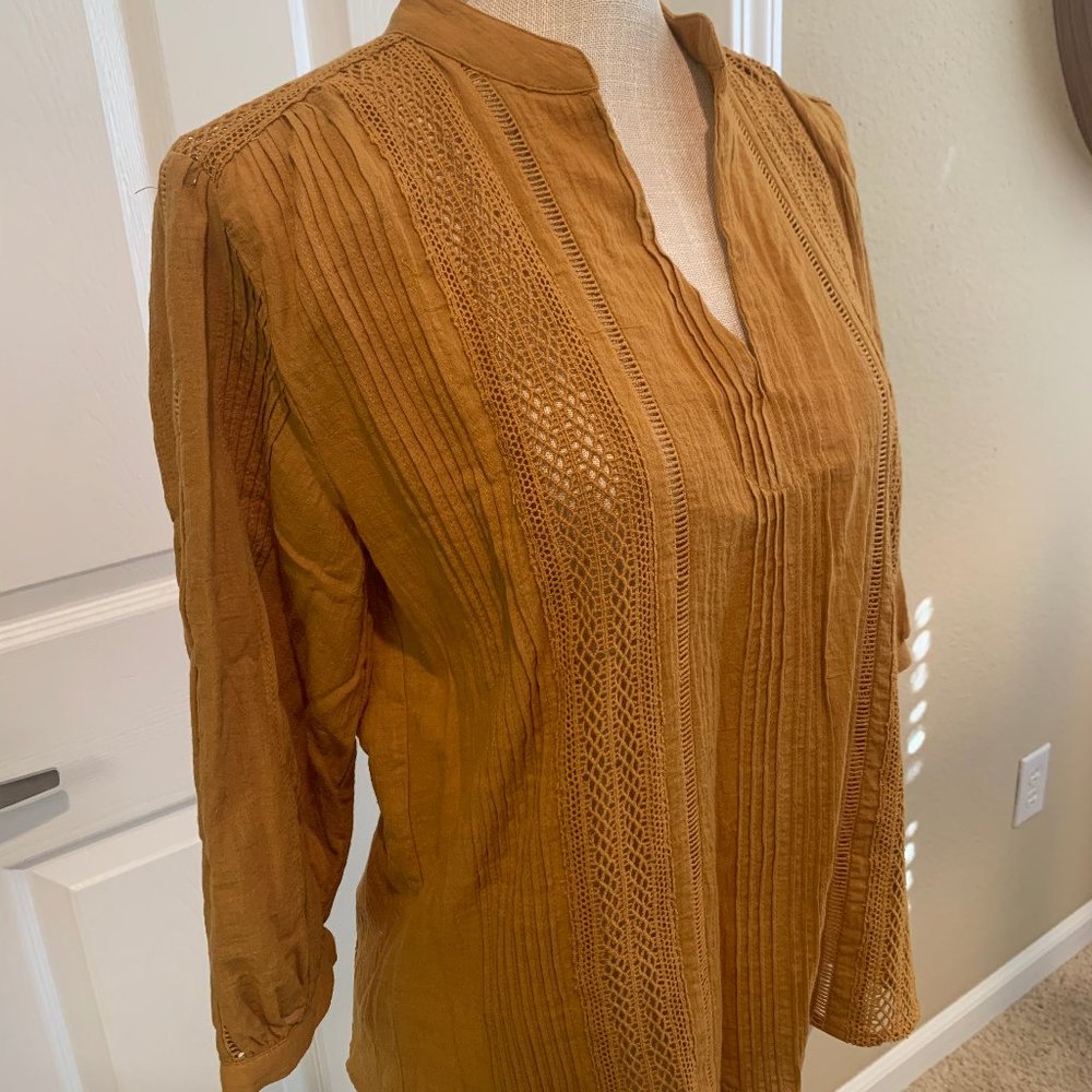 Embroidered Blouse - Picture 4 of 5
